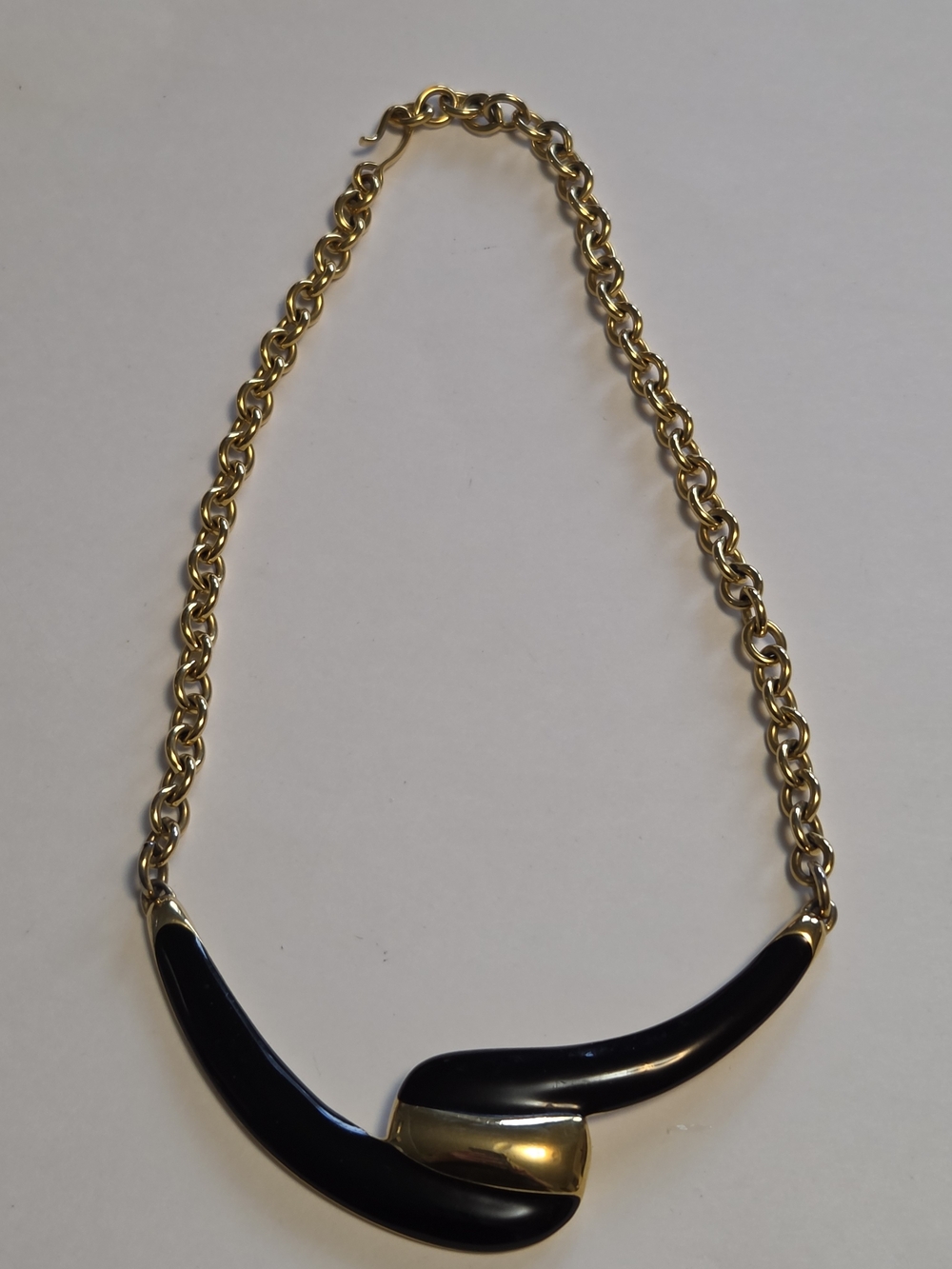 Vtg Monet 18" Black Enamel with Gold-Tone Accent Swoosh Bib Necklace